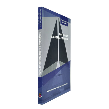 Capa do livro sobre a Marinha no Ultramar e a Casa dos Estudantes do Império, de António Rebelo Duarte e João Pires Neves. Edição Comissão Cultural de Marinha.