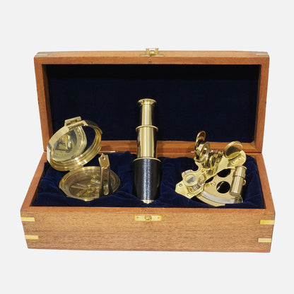 Conjunto de instrumentos de navegação