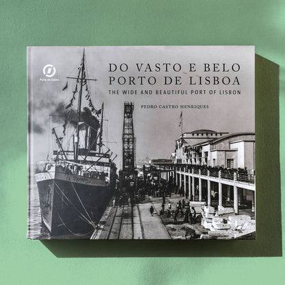 Capa do livro de fotografia sobre o restauro da coleção histórica do Porto de Lisboa, de Pedro Castro Henriques. Editora By the Book.