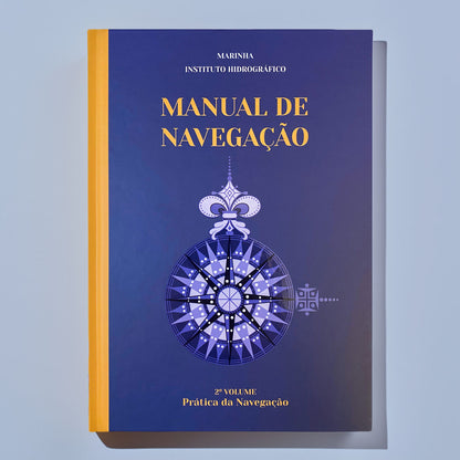 Capa do livro Manual de Navegação Volume II do Instituto Hidrográfico da Marinha.