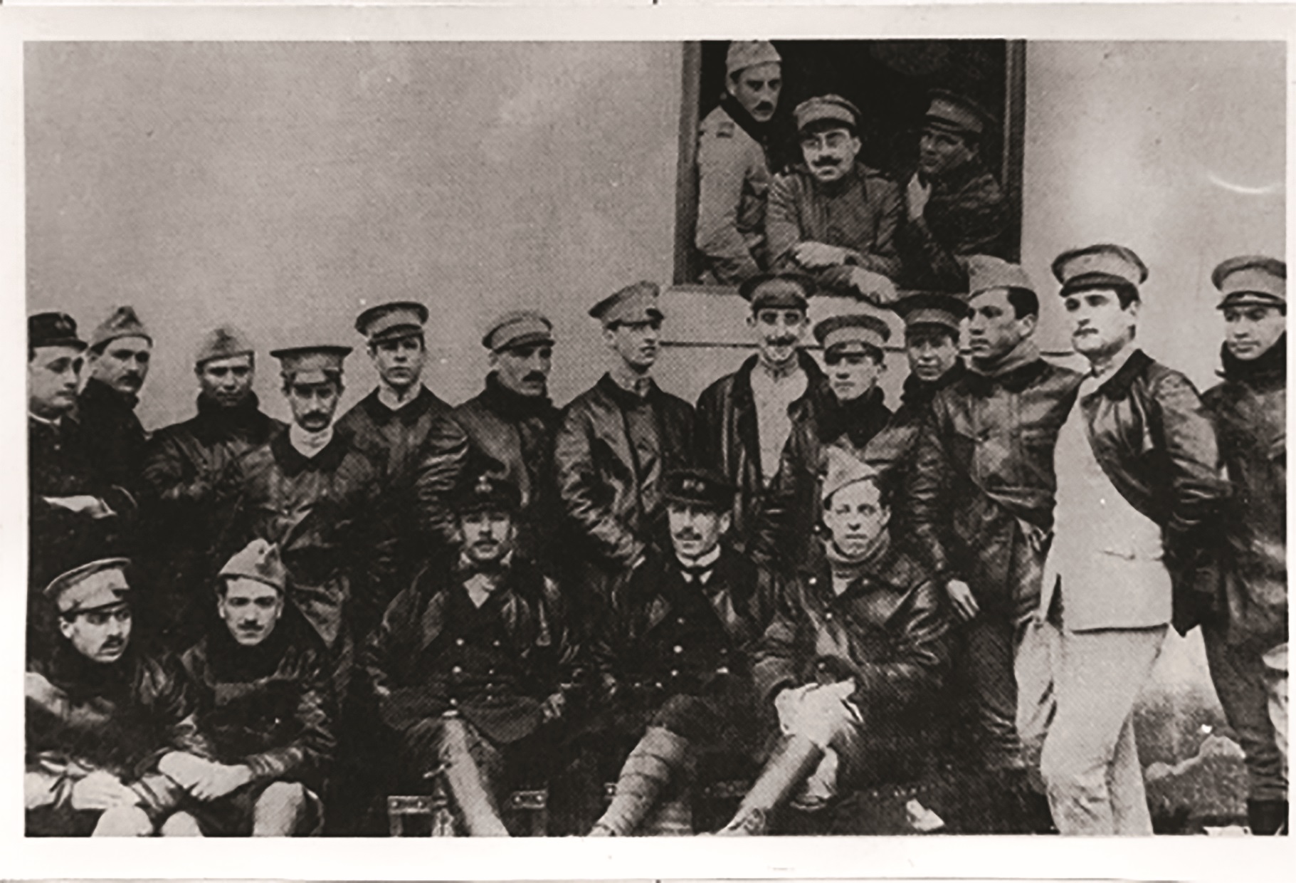Criação do Serviço e Escola de Aviação da Armada durante a grande guerra