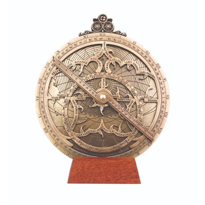 " Astrolabe in honour of Hartmann (16th century)"