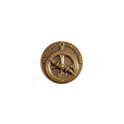 Astrolabe Dundee - 1555 lapel pin